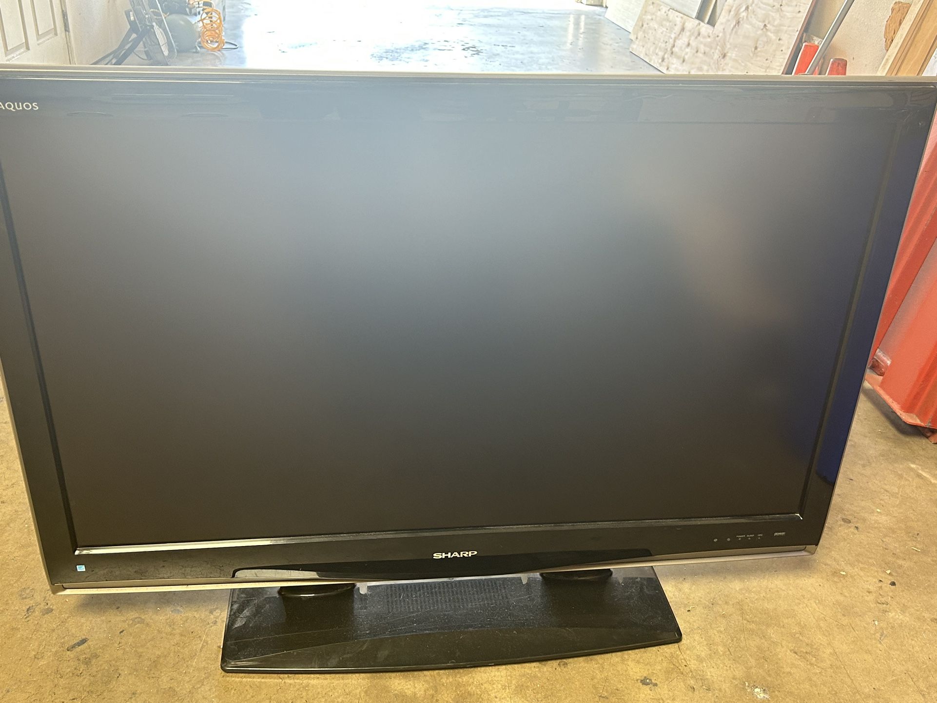 SHARP 46” LIQUID CRYSTAL TV MODEL LC-46D43U