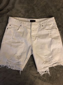 Zara men’s distressed shorts