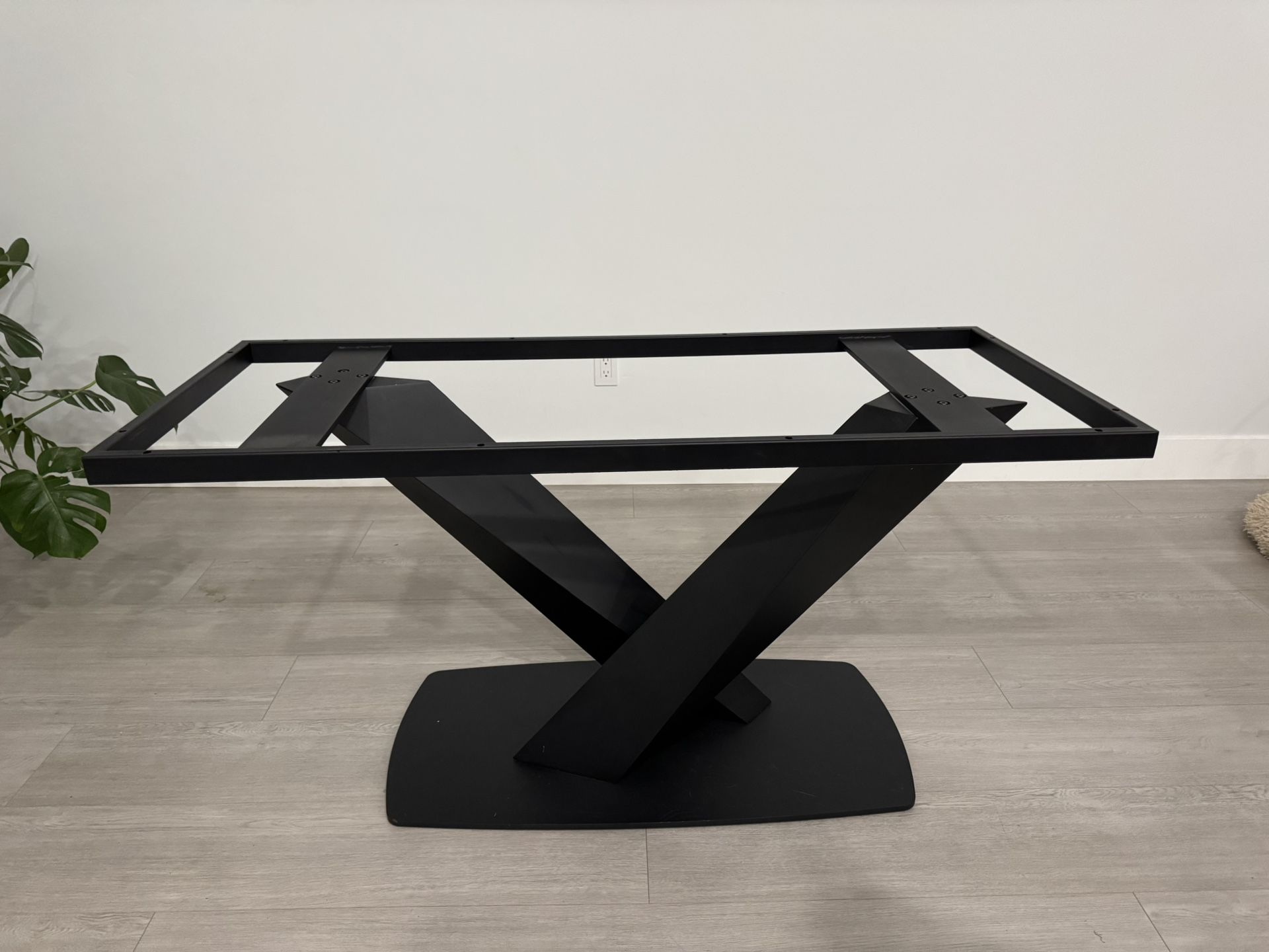 Table Base 