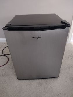 Small refrigerator