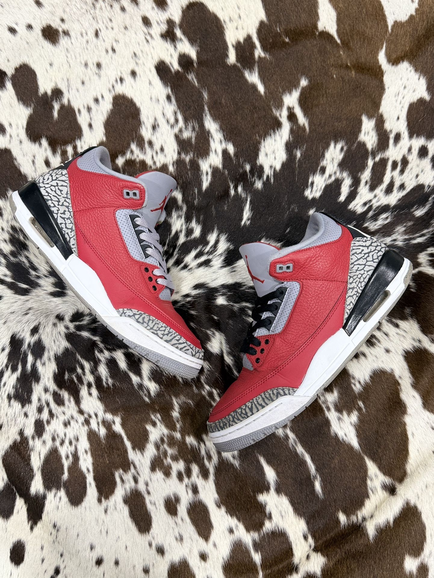 Jordan 3 Unite