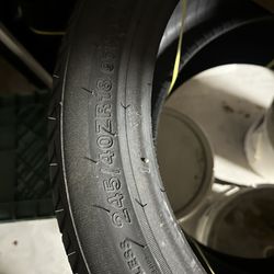 245/40r18