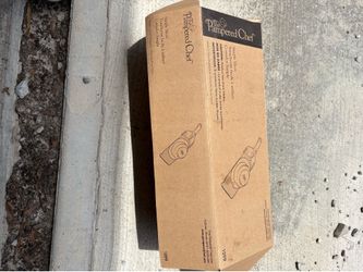 Pampered Chef Simple slicer. New in box