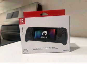 Hori Split Pad Pro Controller for Nintendo Switch - Black