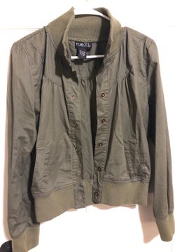 Rue 21 cropped jacket