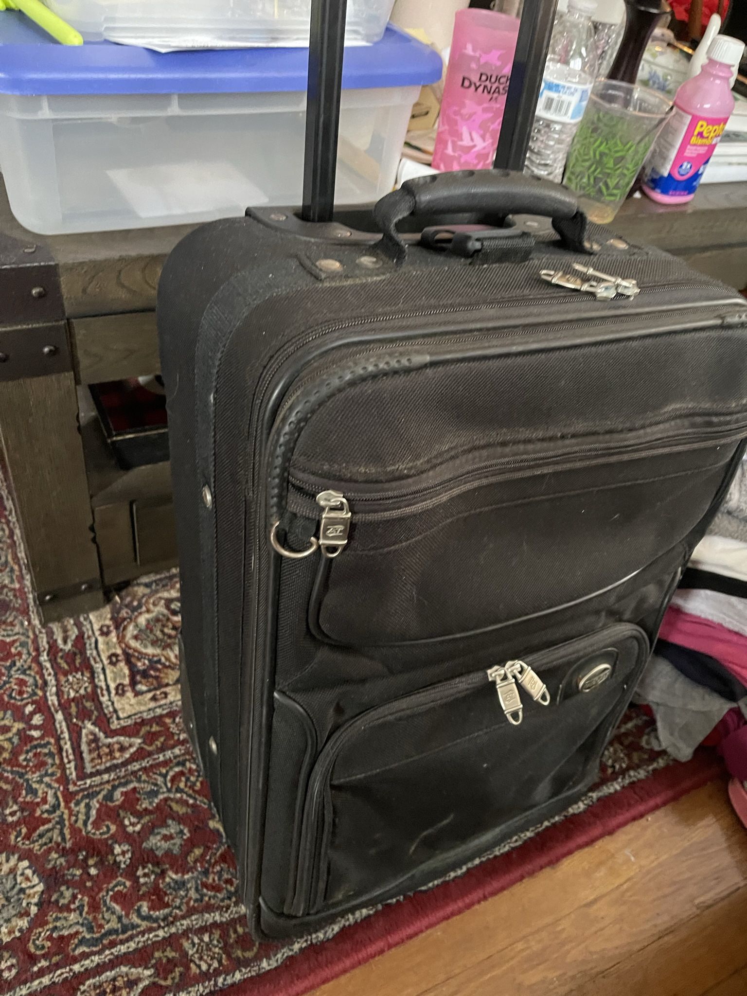 Used Suitcases Small Size Diferent Proces For Cheap  