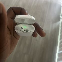 1 Airpod Gen 2 And Case For 15