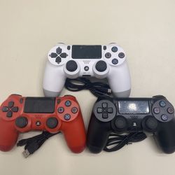 PS4 Controllers 