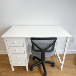 Desk With Chair 