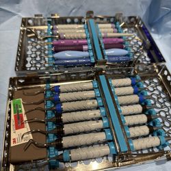 Hu-Friedy Dental Hygiene Instrument Set – Barely Used  Complete Hu-Friedy dental hygiene instrument set in excellent condition, barely used and well m