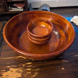 Set Of Bowls