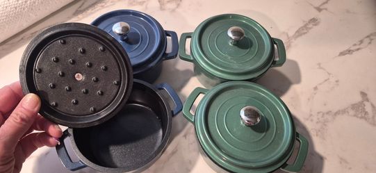 Mini Round Cast Iron Cocotte/Dutch Oven