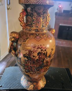 Rare Japanese Satsuma Large Vase"