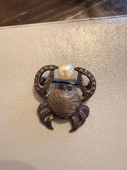 Vintage Crab Brooch with Pearl and Marcasite