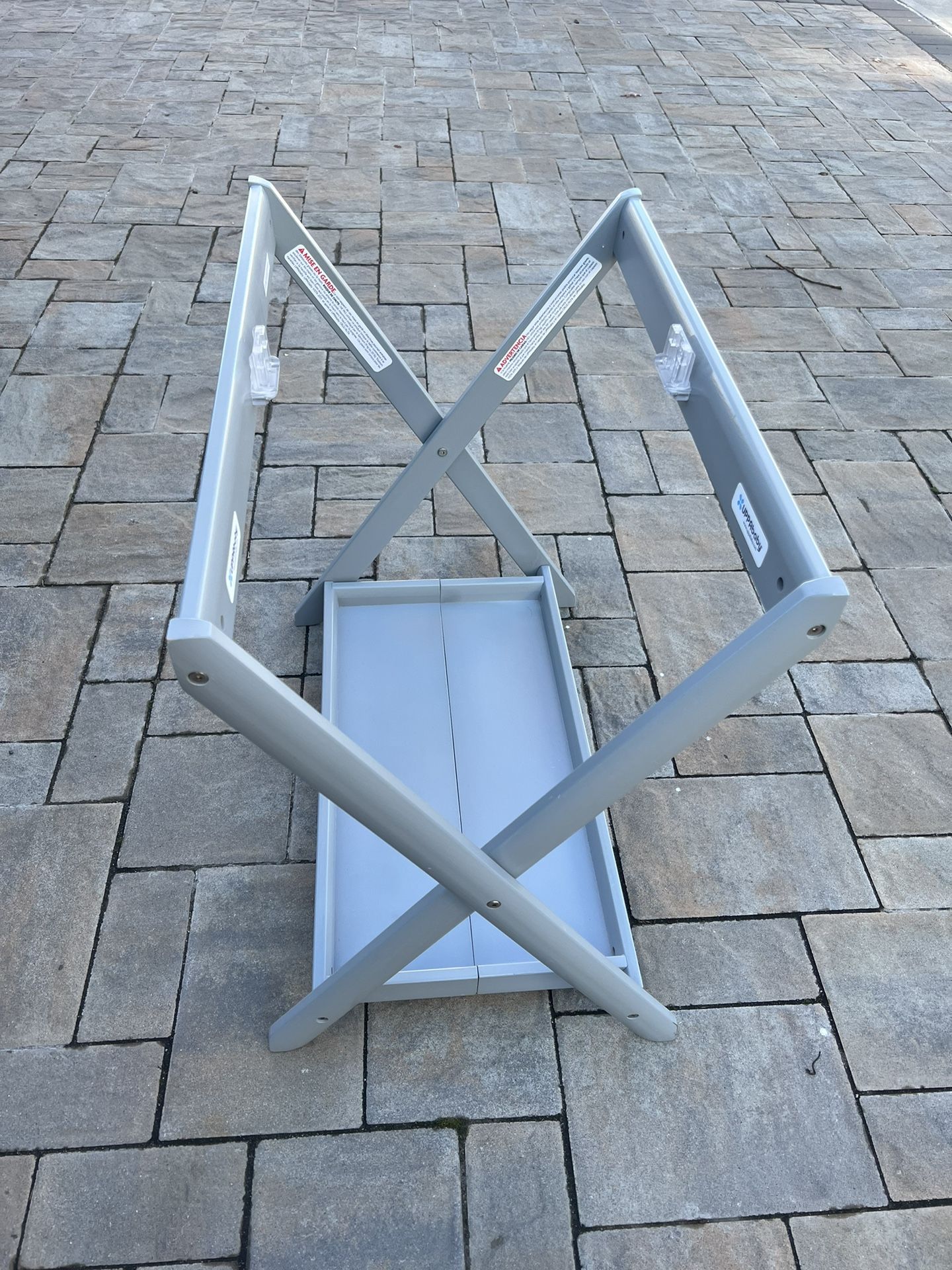 Uppababy stand used 2025