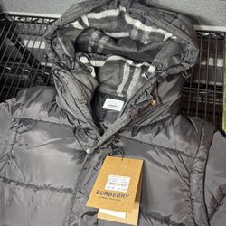 Puffer Jacket Size M