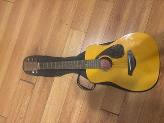 Guitar Yamaha