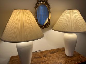 Ceramic table lamps