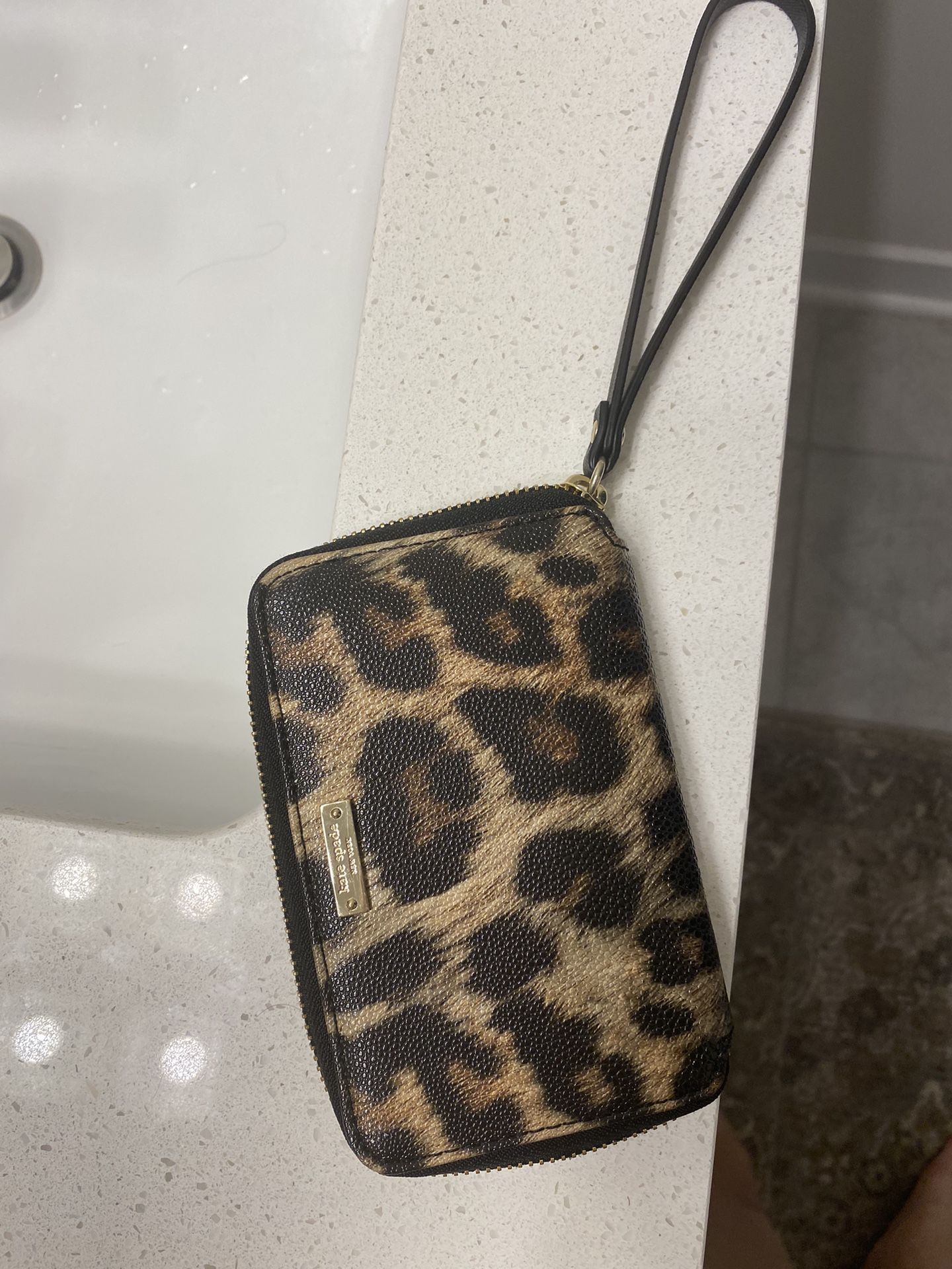 Kate Spade Leopard Wristlet