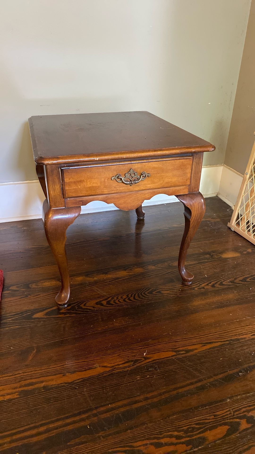End table