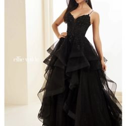 Ellie Wilde Prom dress 