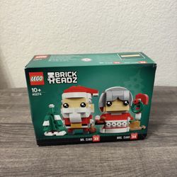 LEGO BRICKHEADZ: Mr. & Mrs. Claus (40274)