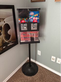 Stand-Up Candy Machine
