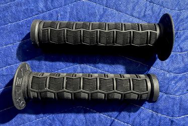 HARO Handle Bar Grips (Black) BMX (NEW)