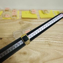 ✨ 18K Gold-Tone Ring – Size 9✨