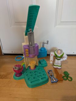 Play doh ice cream and toys movie sets/accessories