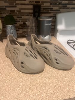 Foam Runners Stone Stage