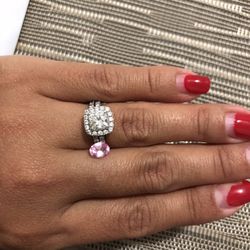 Pink ovale natural stone