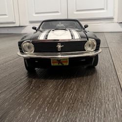 Diecast 1/18 scale Ertl John Force Signature Series  1970 Ford Mustang Boss 302 Autographed