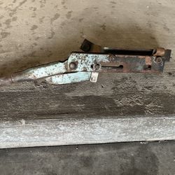 Dodge D100 Sweptline (Parts)