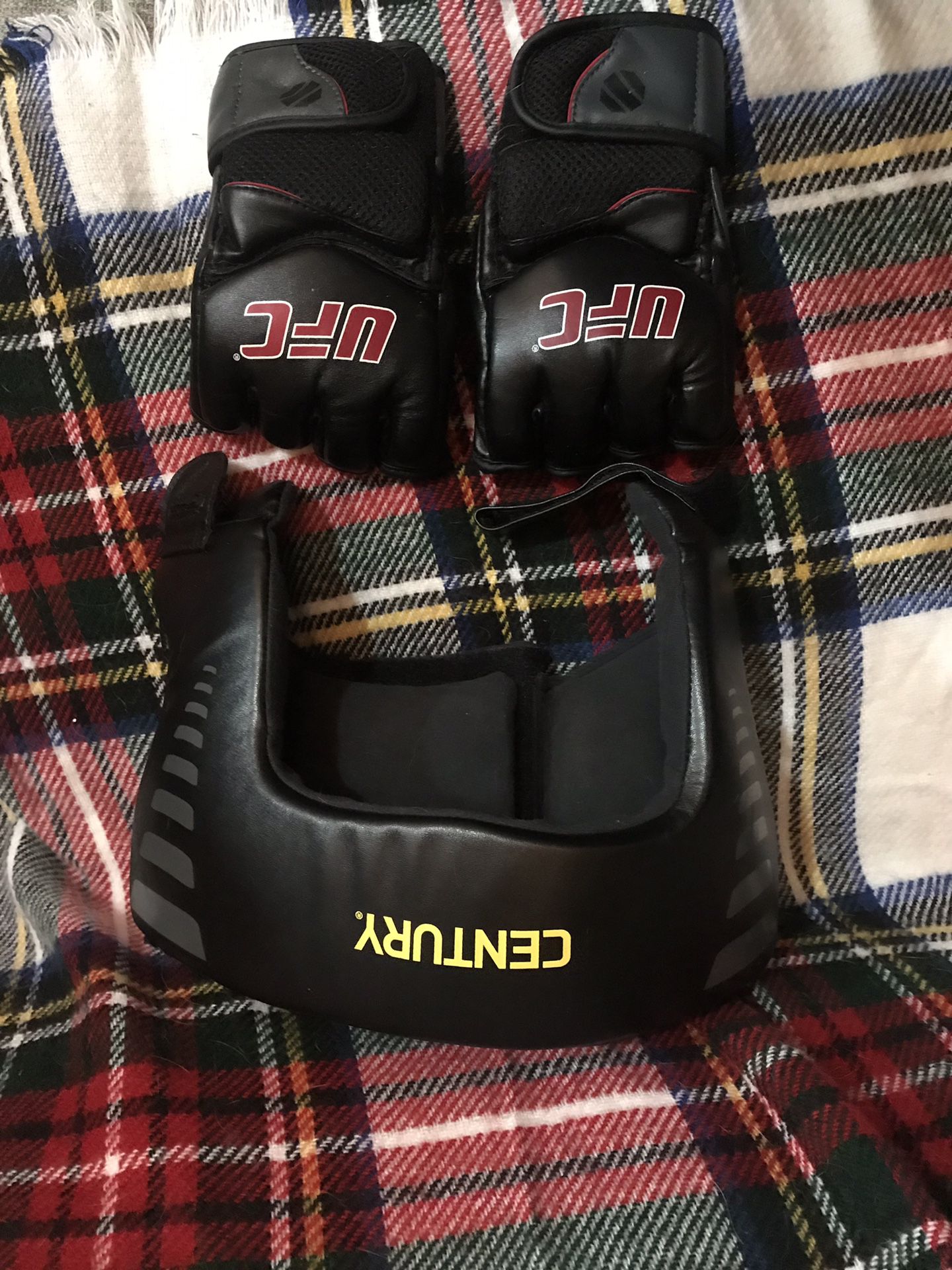 UFC sparing gloves and head gear