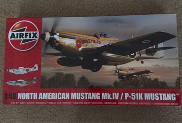 Model Airplane Kit 1:48 Scale “P-51 Mustang”