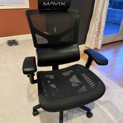Mavix M7 Gaming Chair