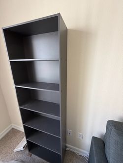 2 Bookshelves
