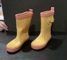“Rain Boots Rubber Yellow With Pink Polka Dots Girls Size 9/10 Target Gardening