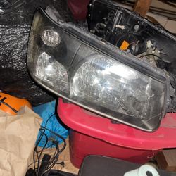 2004 2005 Subaru Forester JDM Headlights 