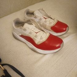 Air Jordan 11 CMFT Low White/Gym Red-Black DN4180-116 SIZE  10.5