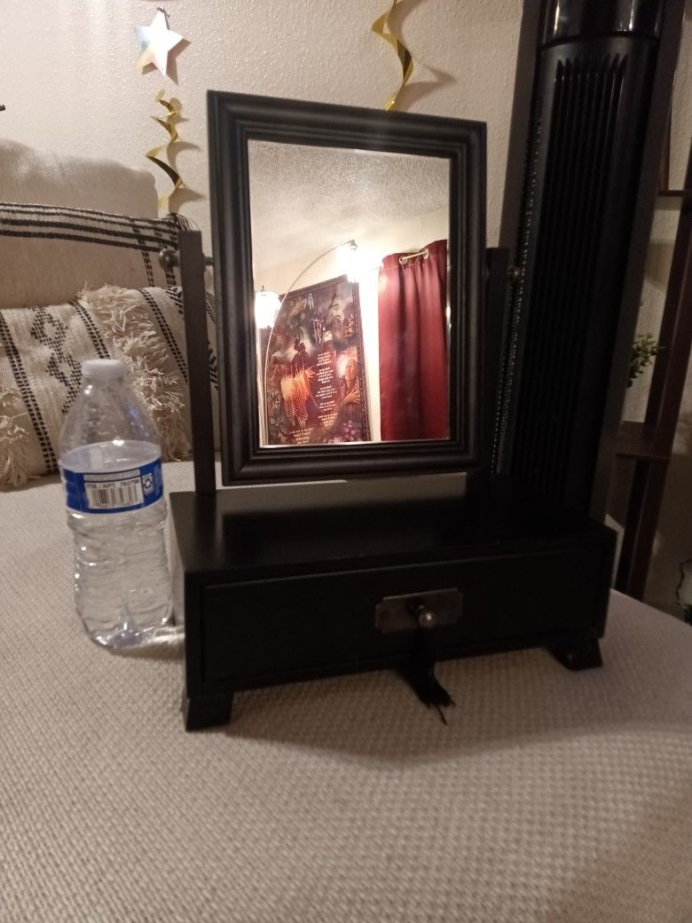 Small Tabletop Vanity
