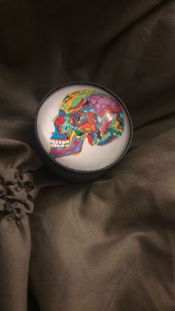 Rainbow Skull Grinder