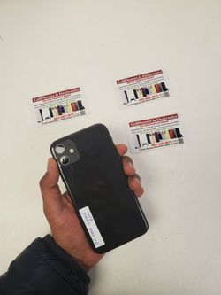iPhone 11 64GB unlocked in excellent condition - on special cash deal $199