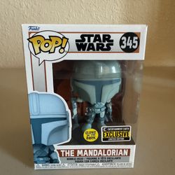 Funko Pop Star Wars 345 The Mandalorian GITD – Entertainment Earth Exclusive 