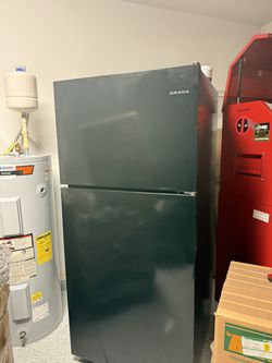 Amana refrigerator