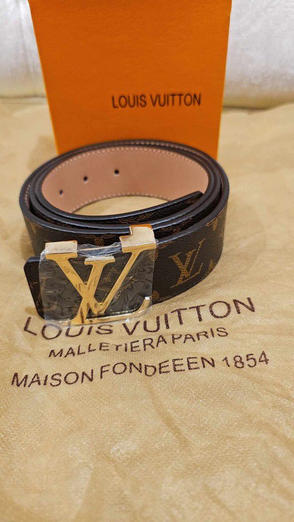 Louis Vuitton purse (Authentic) for Sale in Nashville, TN - OfferUp