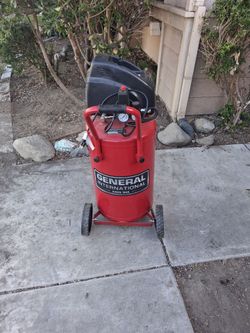General International Upright Air Compressor