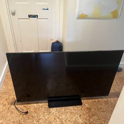 Vizio 50 Inch TV  W/ Power Chord 