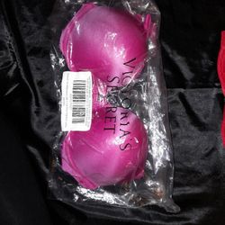 Brand new Never Worn Size 32D